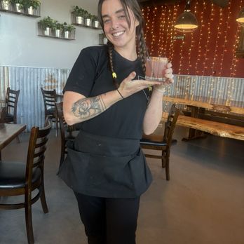 Reno Bar and Grill - Waitress - Comfort Food Near Me - Reno, Nevada Reno Bar and Grill - Waitress - Comfort Food Near Me - Reno, Nevada
