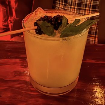La Lavandería - Aguacate mezcal - Cocktail Bars Near Me - Ciudad de México, DIF