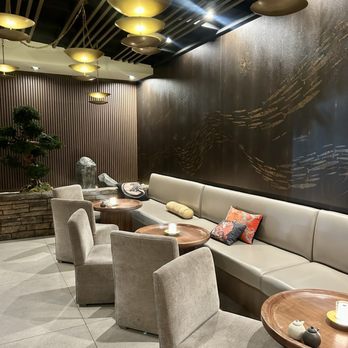 Yume Sushi Bar - Sushi Bars Near Me - Calabasas, California