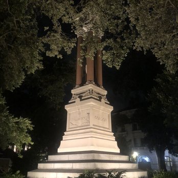 Ghost City Tours - Walking Tours Near Me - Savannah, Georgia