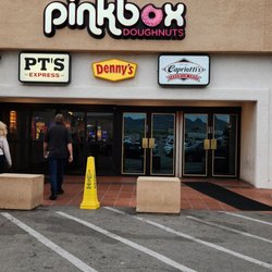 Pinkbox Doughnuts - Pinkbox!!!