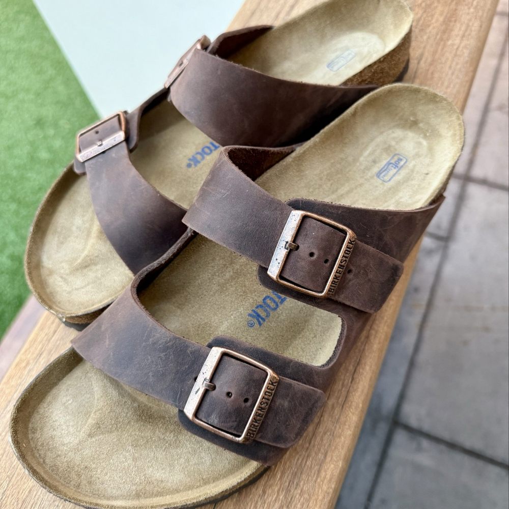 birkenstock sandals foot locker