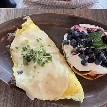 Bistro Cafe - Blueberry pancakes and Cristobal omelette - Breakfast & Brunch Near Me - Miami, Florida
