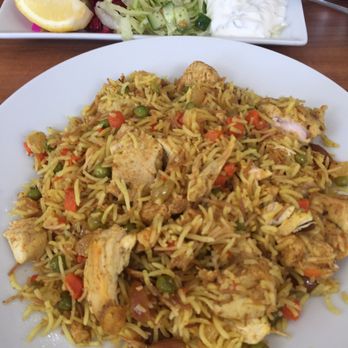 Restaurang Madina - Chicken biryani, huge portion, had to bring rest home with me! Enough for 2 people to share... - Lebanese Near Me - Malmø, M