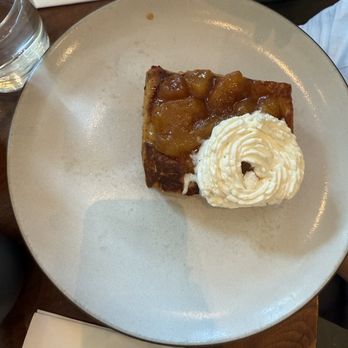 Le Bon Nosh - Cafes Near Me - Atlanta, Georgia Le Bon Nosh - Cafes Near Me - Atlanta, Georgia