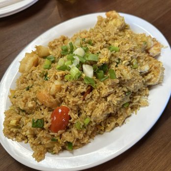 Johnny Wokker - Pineapple Shrimp Fried Rice - Asian Fusion Near Me - Stockton, California Johnny Wokker - Pineapple Shrimp Fried Rice - Asian Fusion Near Me - Stockton, California