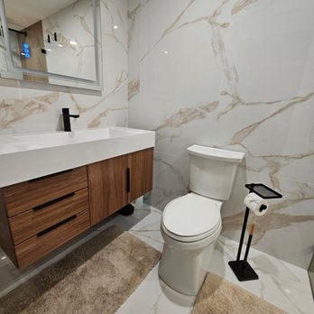 D2A Construction - Easy to clean walls and modern sink console - General Contractors Near Me - Laguna Hills, California