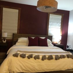 Journey Inn - The bed!