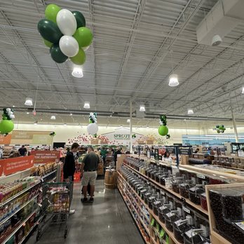 Sprouts Farmers Market - Grocery Near Me - Largo, Florida Sprouts Farmers Market - Grocery Near Me - Largo, Florida