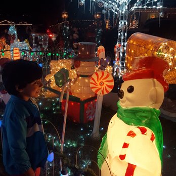 Christmas on Knob Hill - Christmas on Knob Hill - Local Flavor Near Me - San Marcos, California