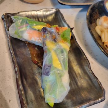 Oishii Sushi - Shrimp spring roll - Japanese Near Me - Lake Elmo, Minnesota