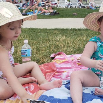 Seashore Waterpark - Break time means snack time! - Water Parks Near Me - Lebanon, Indiana