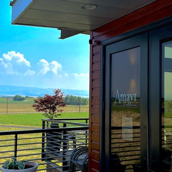 Amavi Cellars - Walking in. - Wineries Near Me - Walla Walla, Washington