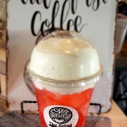 The Grind Coffee House - Strawberry Shortcake Lotus