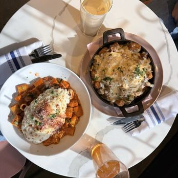 Bite Food & Coffee - Poutine Breakfast Skillet and Chicken Parm Plate - Coffee & Tea Near Me - Hackensack, New Jersey