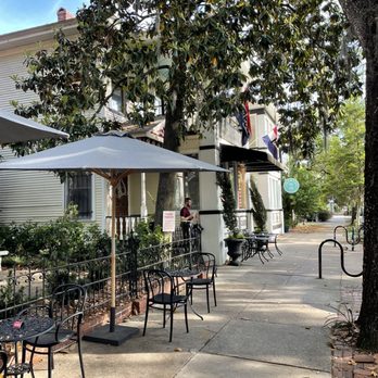 Foxy Loxy Cafe - What's outside - Cafes Near Me - Savannah, Georgia