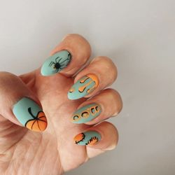 La Grange Nail - Trick or treat boo~~