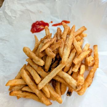 Eddie's Grill - Fries - Salad Near Me - Lompoc, California