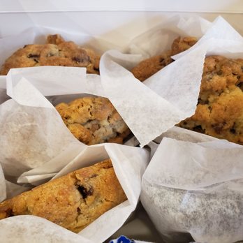 Levain Bakery - Bakeries Near Me - New York, New York