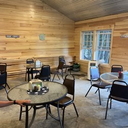 Bear Point Marina & Camps - Inside the restaurant on site