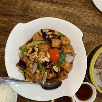 Veggie House - Kung Pao Tofu - Vegan Near Me - Chicago, Illinois Veggie House - Kung Pao Tofu - Vegan Near Me - Chicago, Illinois
