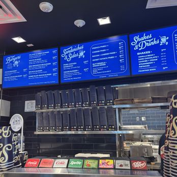 Bobby’s Burgers by Bobby Flay - Burgers Near Me - Phoenix, Arizona