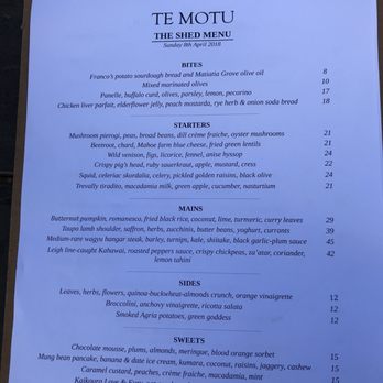 Te Motu Vineyard - Wine Tasting Room Near Me - Waiheke Island, AUK