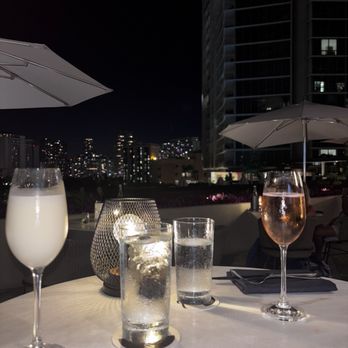 Quiora - Lavender mist  Sparkling rose - Italian Near Me - Honolulu, Hawaii