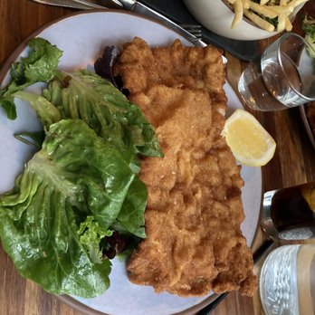 Schilling Restaurant & Bar - Wiener Schnitzel - Austrian Near Me - New York, New York