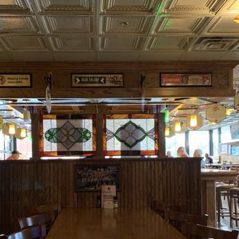 Macado's - Bar area - Sandwiches Near Me - Vinton, Virginia Macado's - Bar area - Sandwiches Near Me - Vinton, Virginia