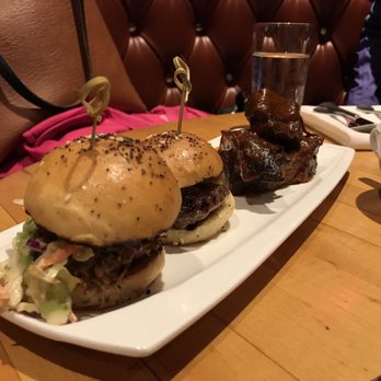 Old Skool Cafe - Sliders and ribs were on point - Soul Food Near Me - San Francisco, California
