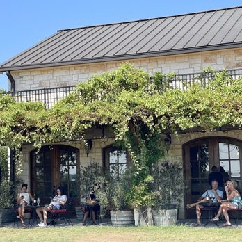 Valley Mills Vineyards - Beautiful winery - Wineries Near Me - Valley Mills, Texas Valley Mills Vineyards - Beautiful winery - Wineries Near Me - Valley Mills, Texas