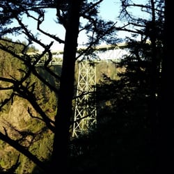 Thomas Creek Bridge - The spot we stopped at to see the bridge didn't have a great view of it but the rest of the trail was too steep.