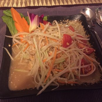 Chiang Mai Thaï - Papaya salad - Thai Near Me - Geneva, GE Chiang Mai Thaï - Papaya salad - Thai Near Me - Geneva, GE