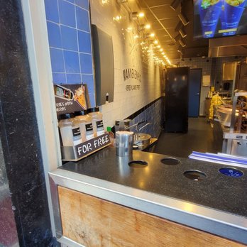 Manneken Pis - Friterie Near Me - Amsterdam, New Hampshire