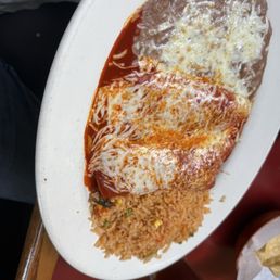LARGE Combination plate, enchilada, cheese, and beef LARGE Combination plate, enchilada, cheese, and beef
