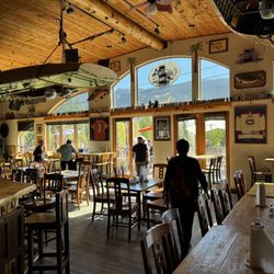 Charlie's Sports Bar & Grill - Inside view