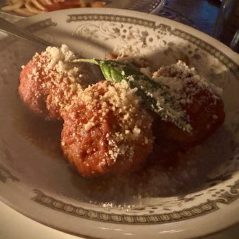 Pane e Vino - Meatballs. Best I've ever had. - Italian Near Me - Miami Beach, Florida Pane e Vino - Meatballs. Best I've ever had. - Italian Near Me - Miami Beach, Florida