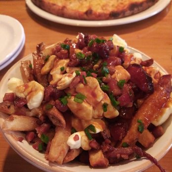 Q-de-Sac - Poutine - Gastropubs Near Me - Quebec City, Quebec Q-de-Sac - Poutine - Gastropubs Near Me - Quebec City, Quebec