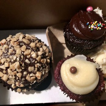 Cupcakin' Bake Shop - Freshly baked Chocolate Toffee & yesterday's discounted minis: red velvet, double chocolate, vanilla - Bakeries Near Me - Berkeley, California Cupcakin' Bake Shop - Freshly baked Chocolate Toffee & yesterday's discounted minis: red velvet, double chocolate, vanilla - Bakeries Near Me - Berkeley, California