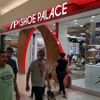 Inland Center - Shoe Palace at Inland Center - Shopping Centers Near Me - San Bernardino, California