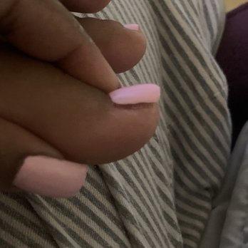 Luxe Nail Salon - Thick acrylic on big toe (side view) - Nail Salons Near Me - Hayward, California