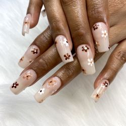 Galan Nails
