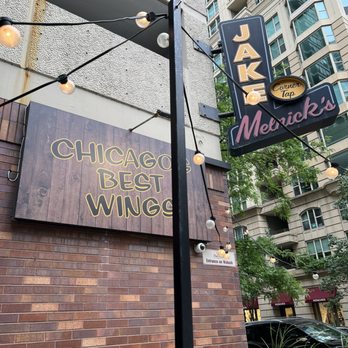 Jake Melnick's Corner Tap - Exterior - Sports Bars Near Me - Chicago, Illinois