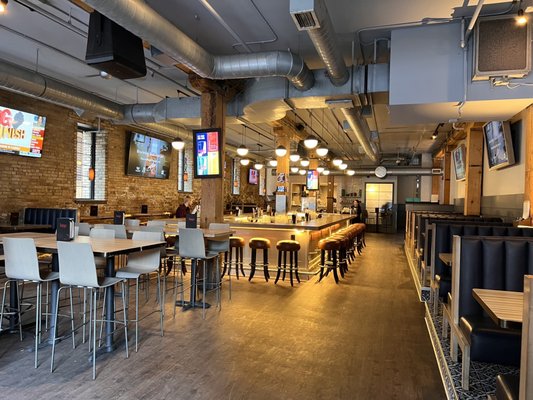 THE LOOP - MINNEAPOLIS - Updated June 2026 - 174 Photos & 304 Reviews ...
