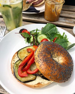 Holy Bagels by null