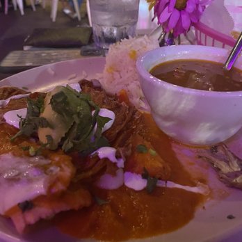 Taquero Mucho - Chipotle enchiladas - Mexican Near Me - Austin, Texas Taquero Mucho - Chipotle enchiladas - Mexican Near Me - Austin, Texas