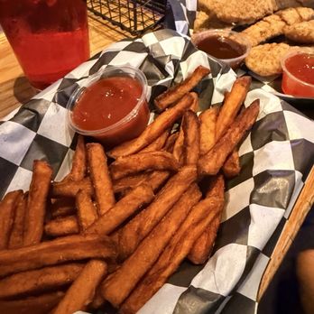 Snookers - Sweet potato fries - Pool Halls Near Me - Providence, Rhode Island Snookers - Sweet potato fries - Pool Halls Near Me - Providence, Rhode Island