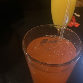 Charm And Manners - Strawberry lemonade and mimosa - Lounges Near Me - Portsmouth, Virginia