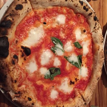 Lucia’s Berkeley - Pizza Near Me - Berkeley, California